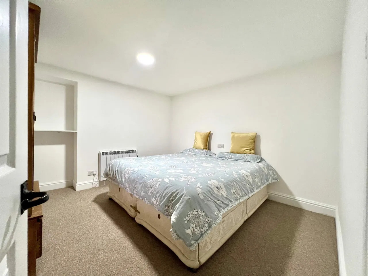 Church Lane, Fovant, SP3, photo 9