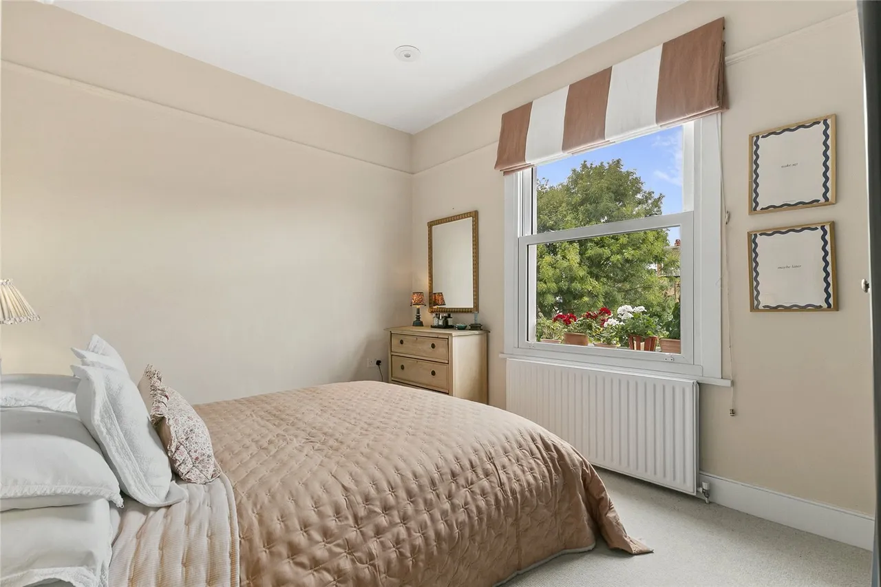 Drakefield Road, London, SW17, photo 3