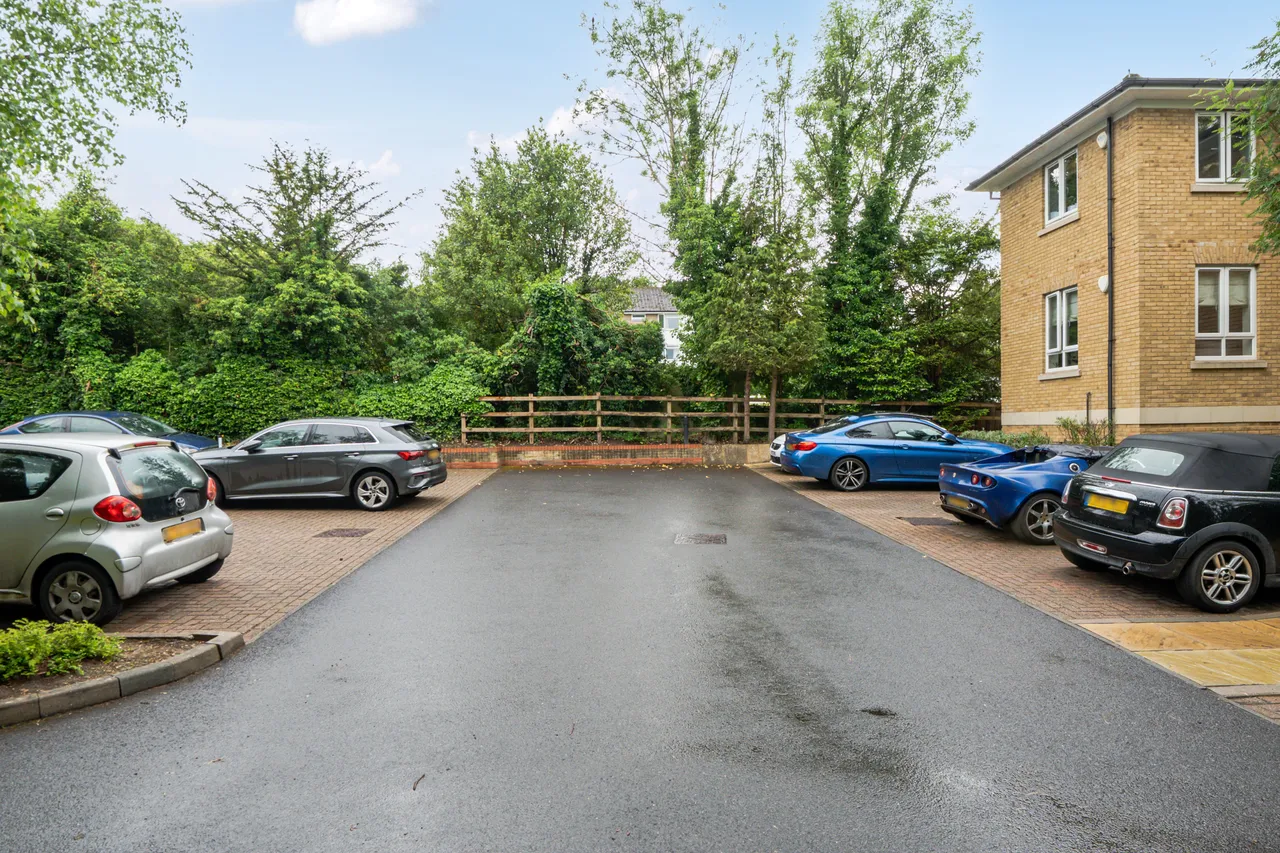 Tupwood Lane, Caterham, CR3, photo 7