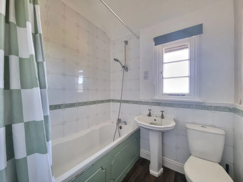 Cricks Retreat, Great Glen, LE8, photo 9