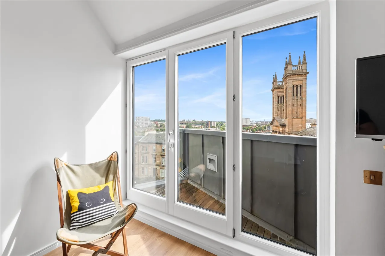 5/8 Park House 10 Park Circus Place, Park, G3 6AN, photo 5