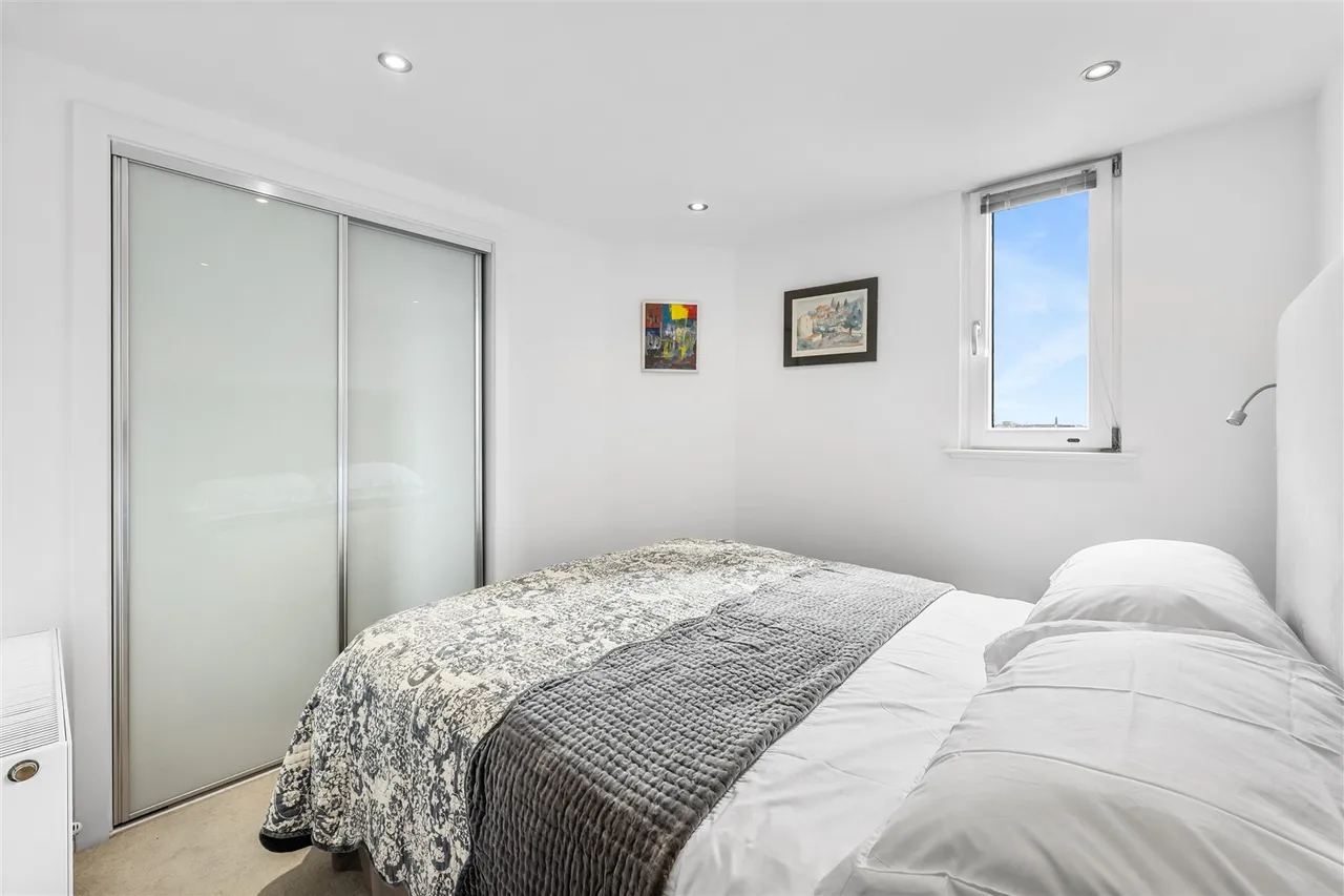 5/8 Park House 10 Park Circus Place, Park, G3 6AN, photo 9