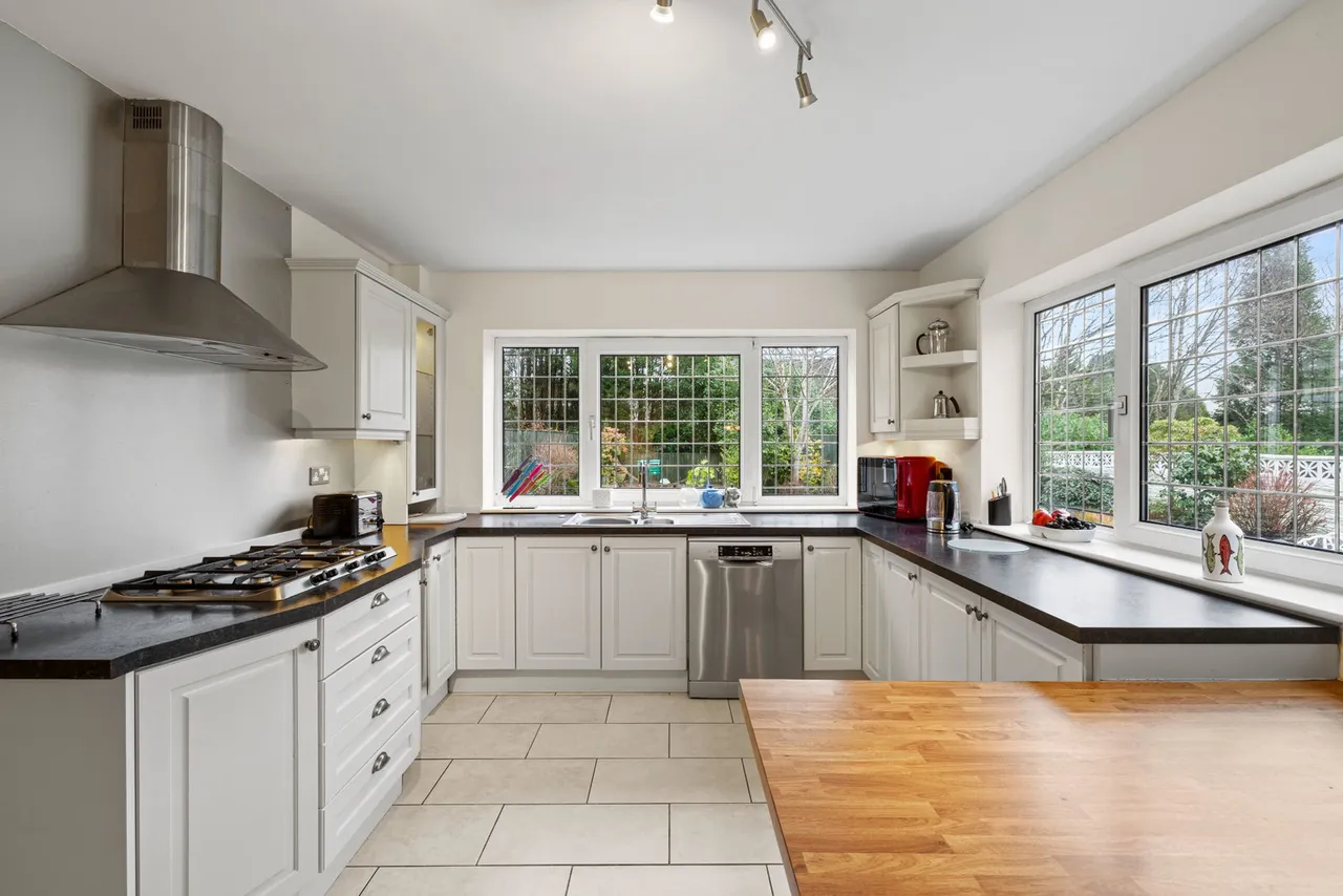Derwen Fawr Road, Sketty, SA2, photo 5