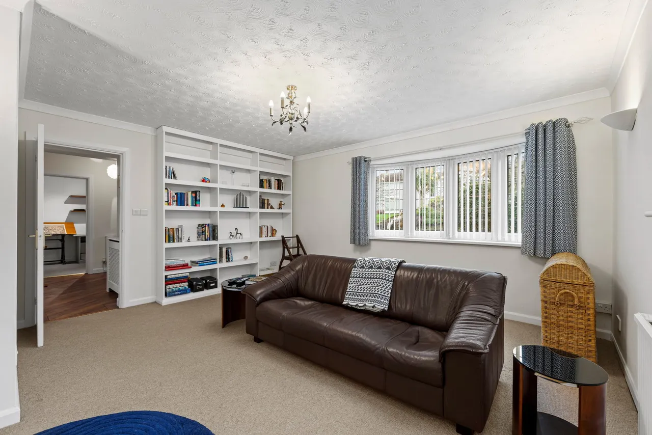 Derwen Fawr Road, Sketty, SA2, photo 28