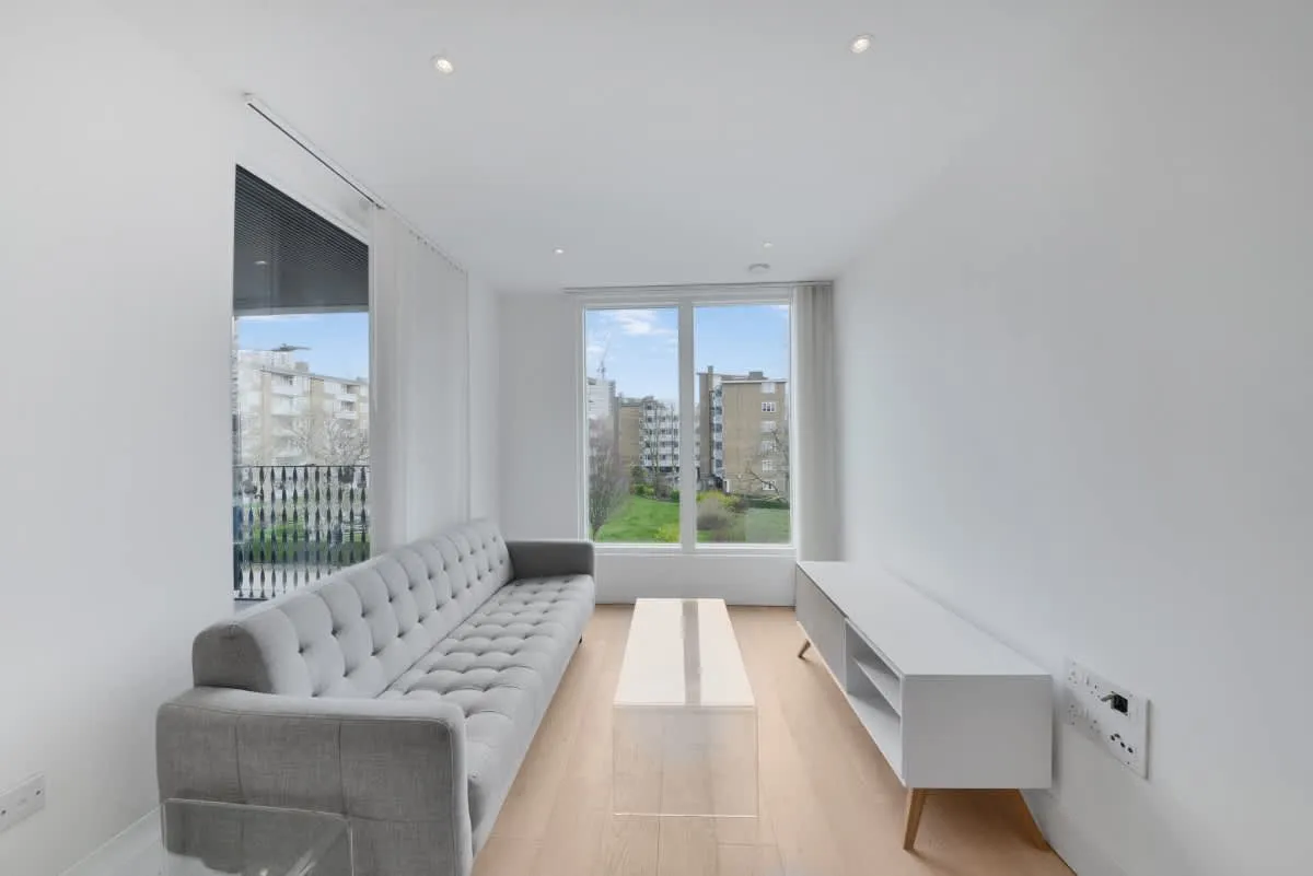 2 bed flat to rent, St. Pancras Way, London, NW1