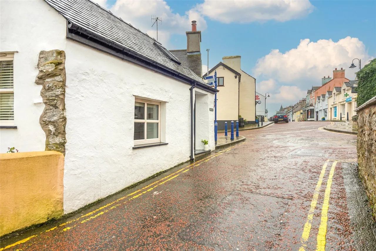 Beach Road, Cemaes Bay, photo 11