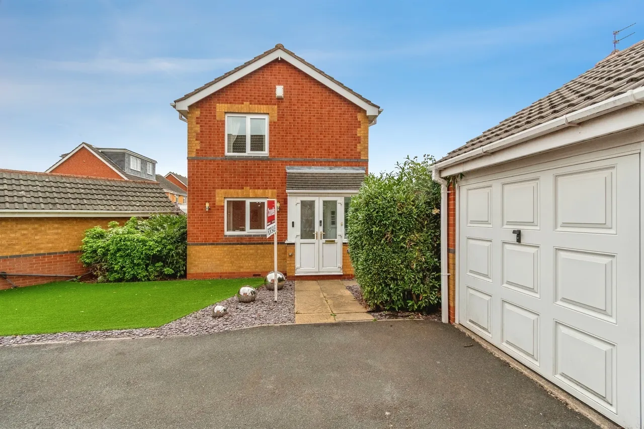 St. Helens Avenue, Tipton, DY4, photo 19