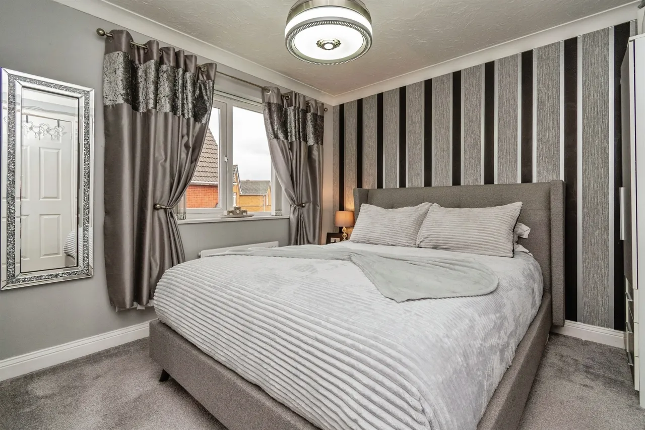 St. Helens Avenue, Tipton, DY4, photo 11