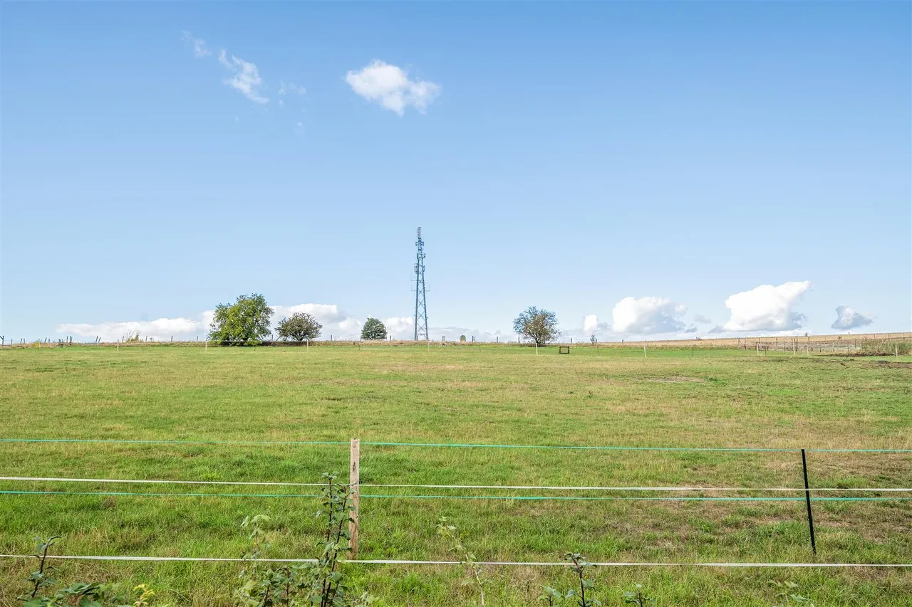 Paddock Close, Enford, SN9, photo 6