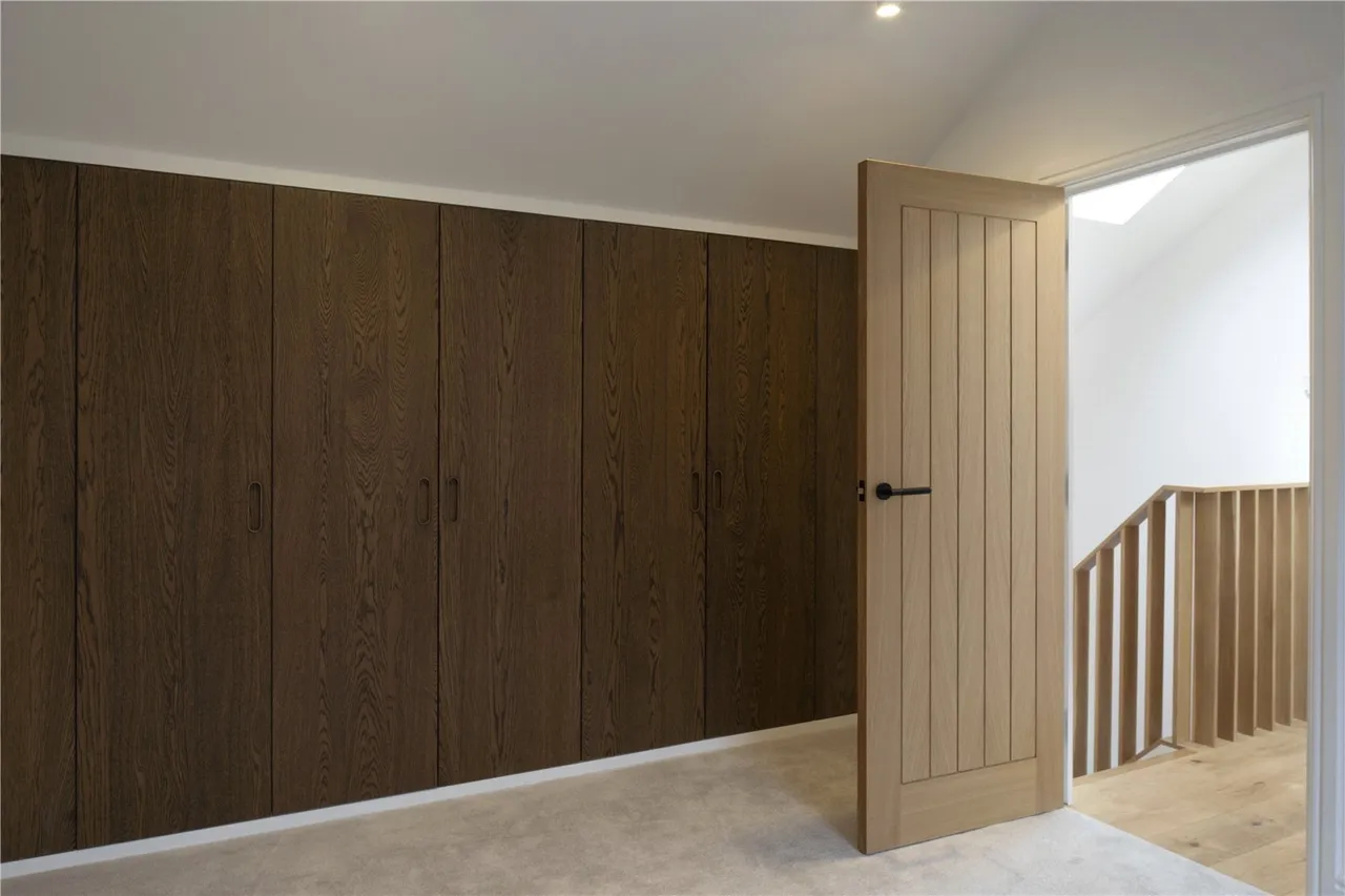 Brixtow Mews, London, SW2, photo 10