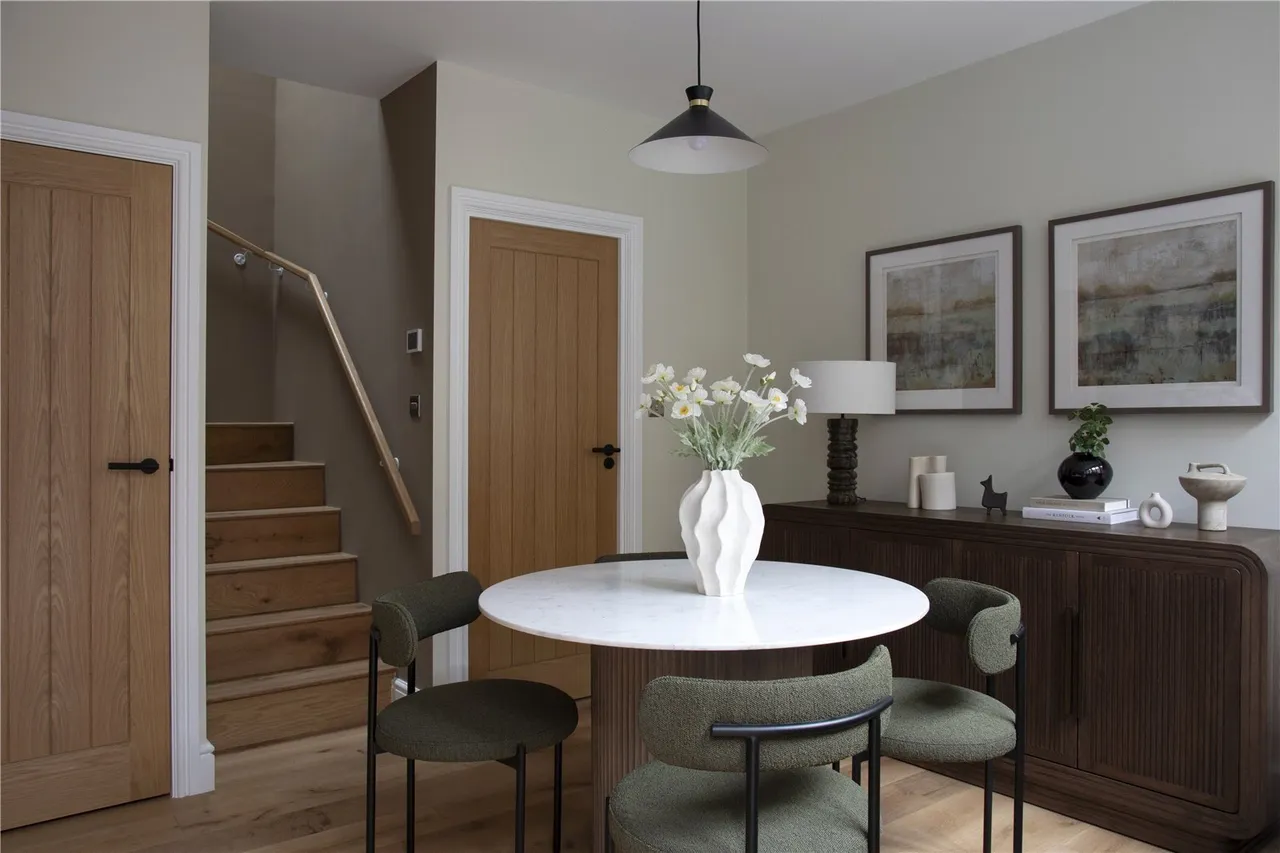 Brixtow Mews, London, SW2, photo 4
