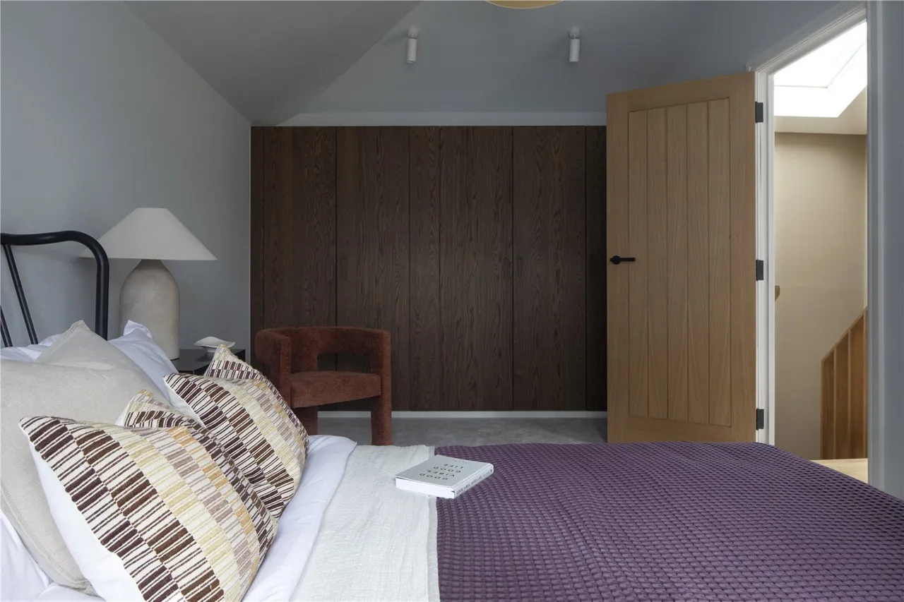 Brixtow Mews, London, SW2, photo 9