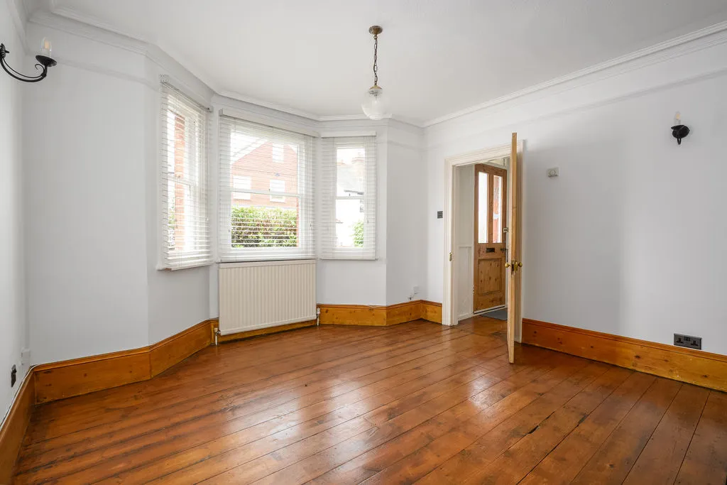 Cambridge Road, Walton-On-Thames KT12 2DP, photo 5
