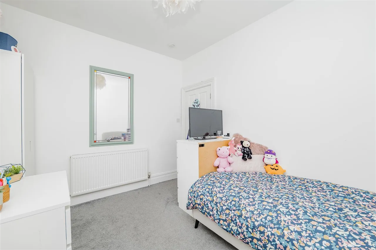 Gladstone Road, Barry, CF62 8ND, photo 19