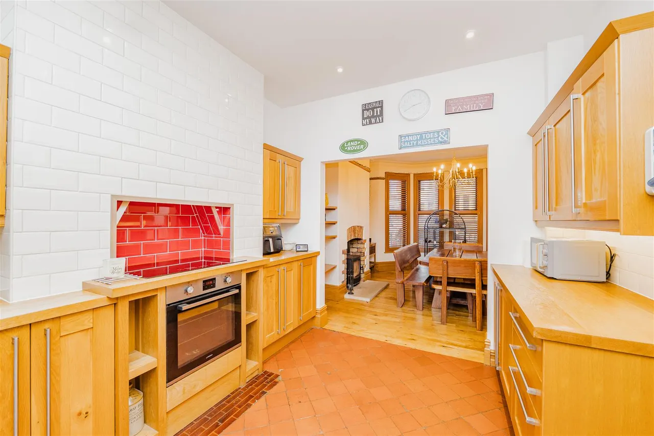 Gladstone Road, Barry, CF62 8ND, photo 3