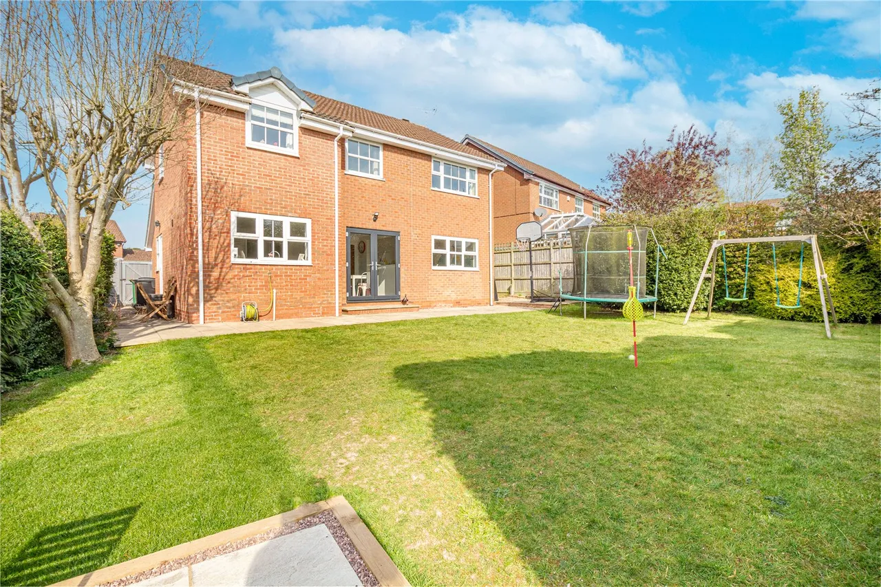 Fairways Drive, Blackwell, Bromsgrove, Worcestershire, B60 1BB, photo 22