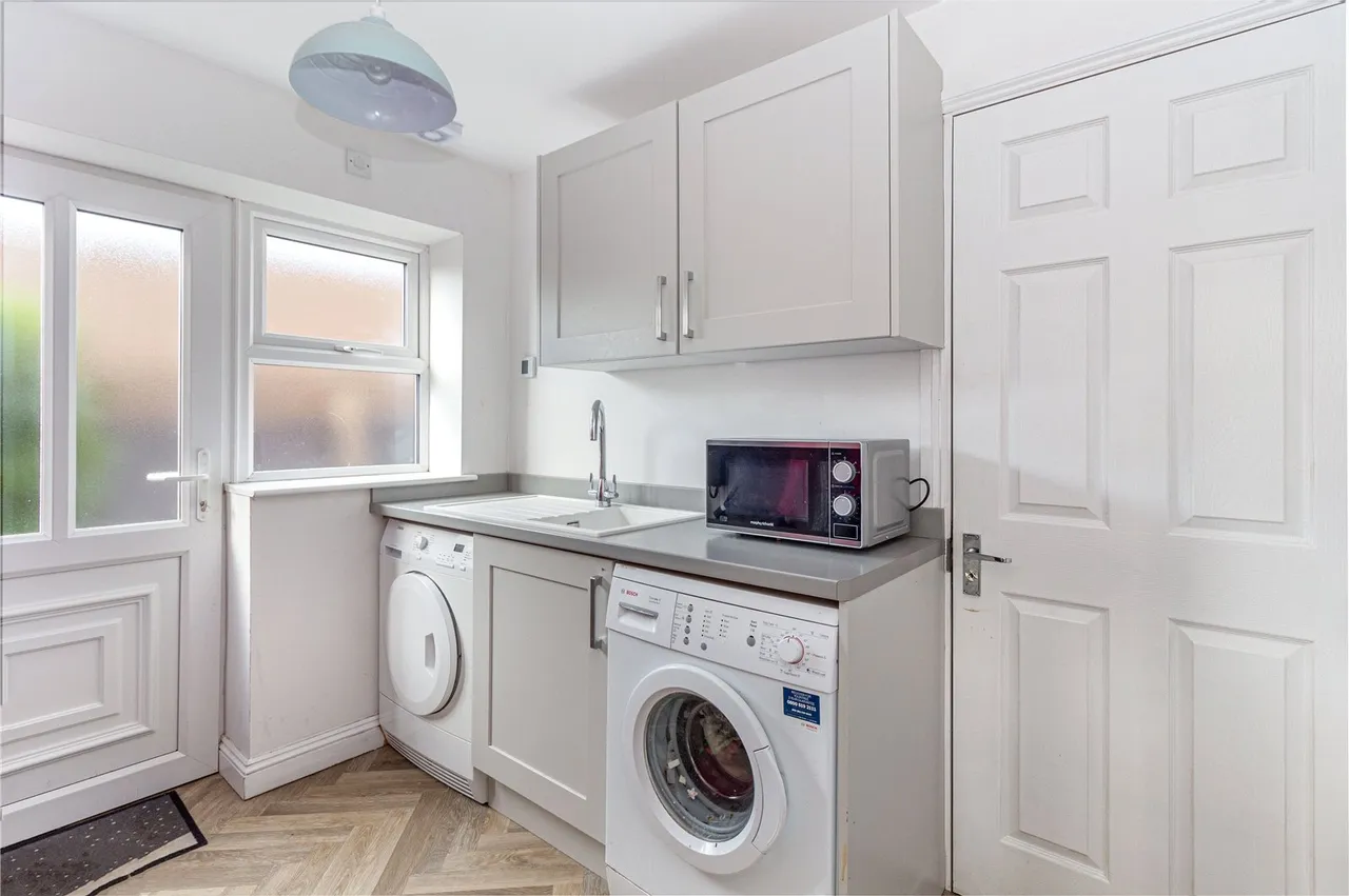 Fairways Drive, Blackwell, Bromsgrove, Worcestershire, B60 1BB, photo 13