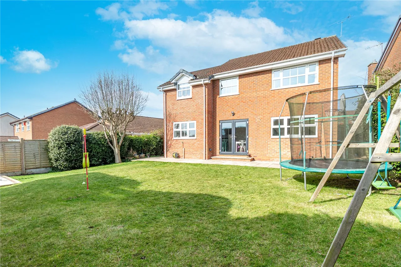 Fairways Drive, Blackwell, Bromsgrove, Worcestershire, B60 1BB, photo 23