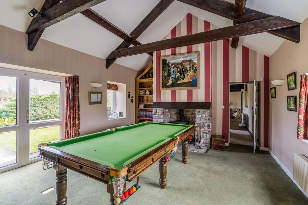 Westfield Lodge, Claverham - BS49 4QB - superb country residence with 8 acres & equestrian potential, photo 10