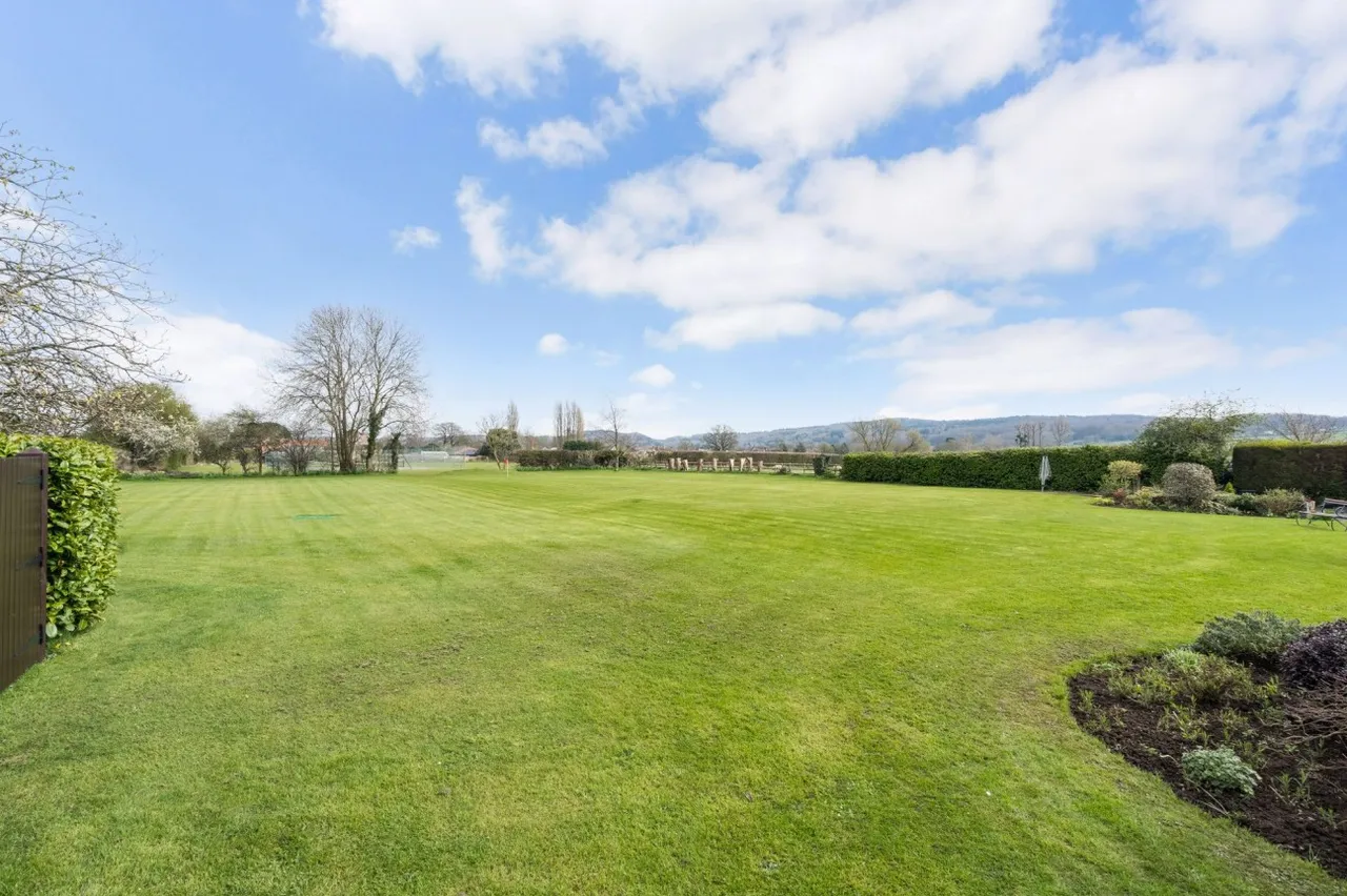 Westfield Lodge, Claverham - BS49 4QB - superb country residence with 8 acres & equestrian potential, photo 3