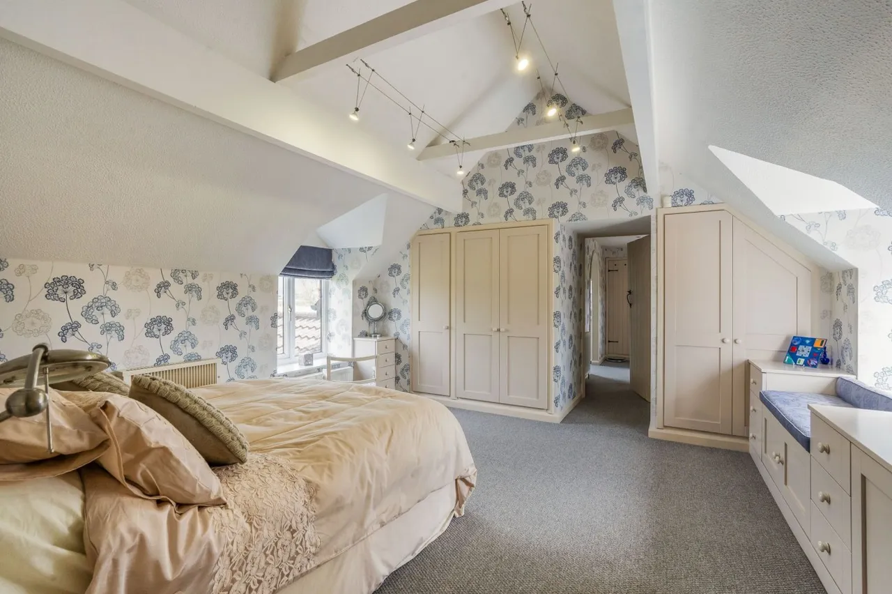 Westfield Lodge, Claverham - BS49 4QB - superb country residence with 8 acres & equestrian potential, photo 11