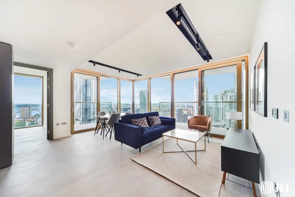 2 bed flat for sale, Park Drive, London, E14