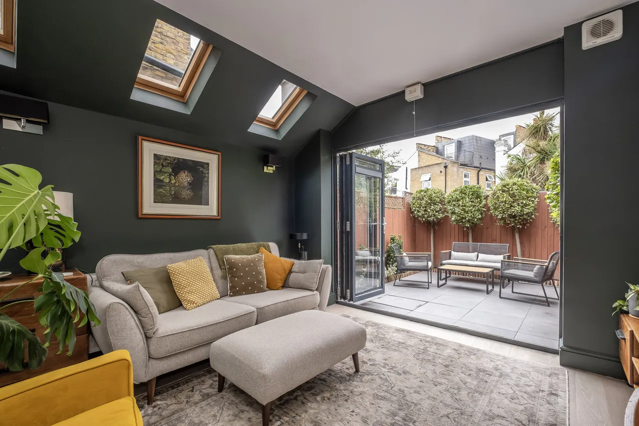 Atheldene Road, London, SW18, photo 10