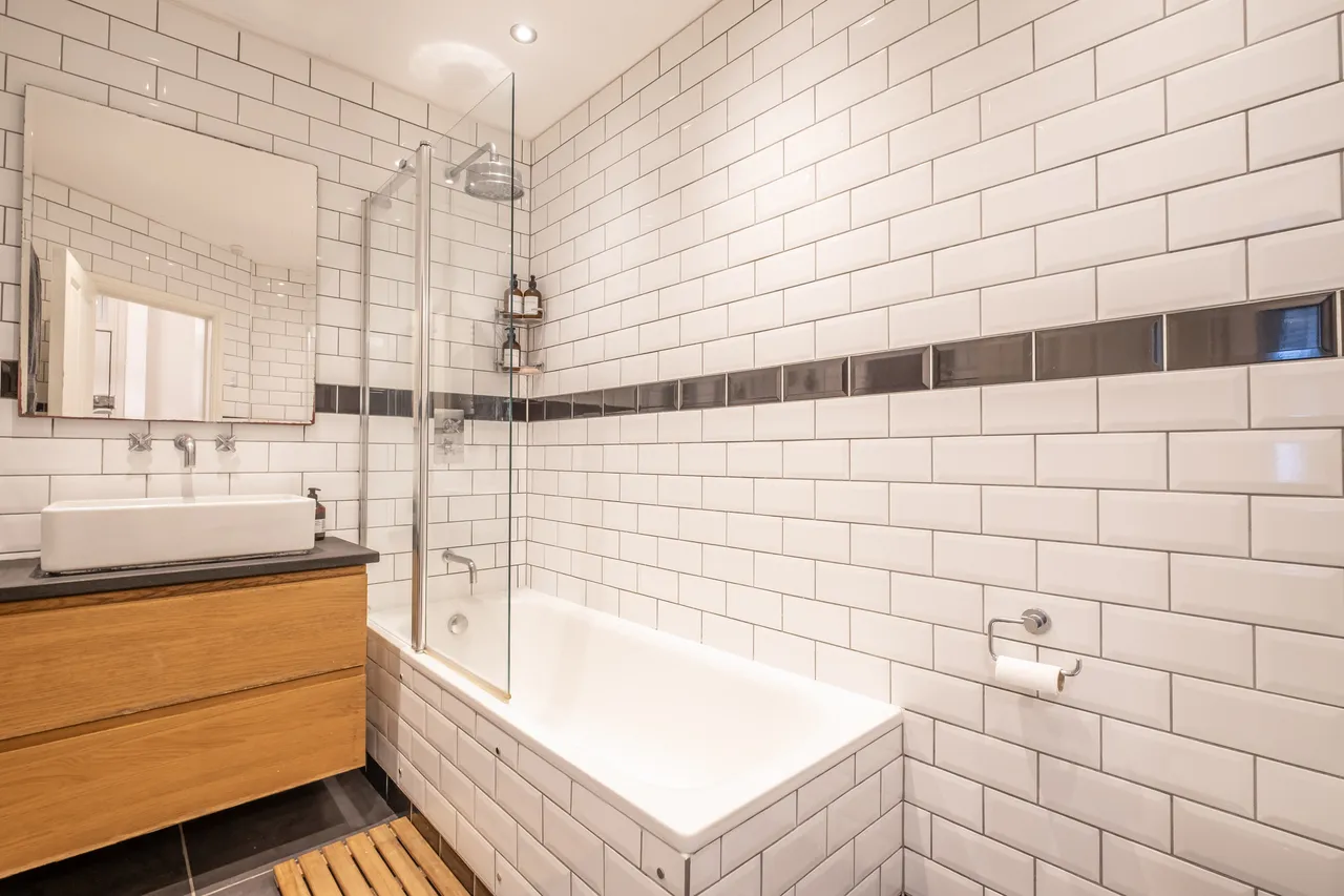 Atheldene Road, London, SW18, photo 8
