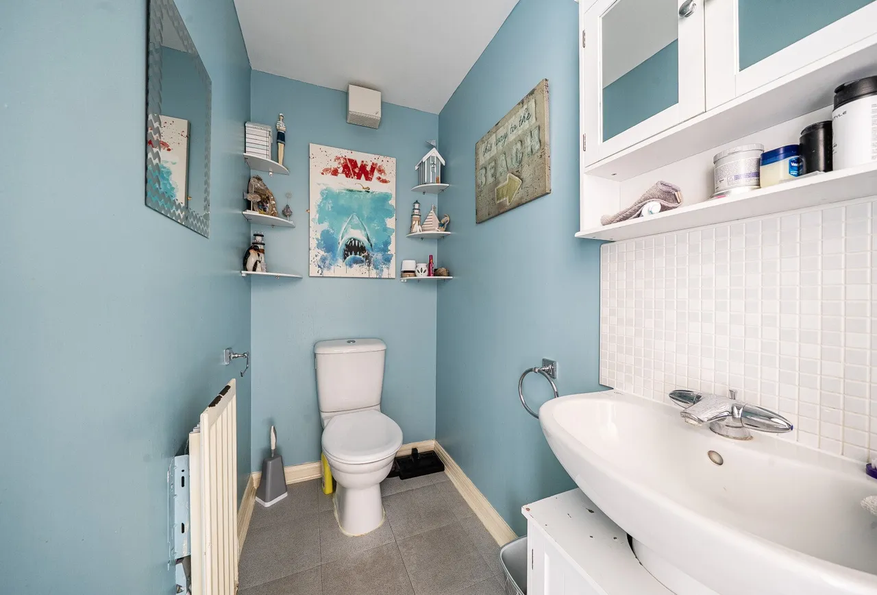 West Way, Gloucestershire, Bishops Cleeve, GL52 8SG, photo 11
