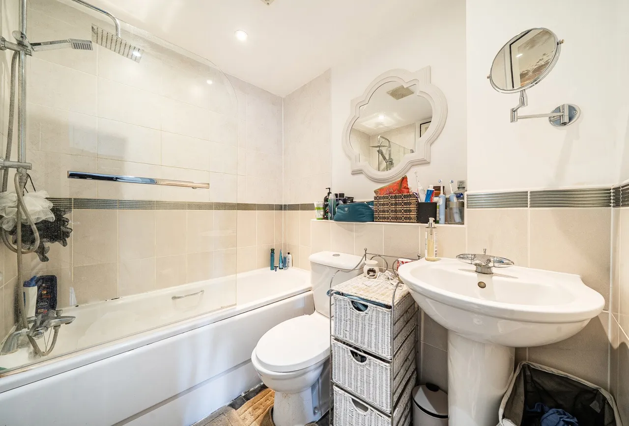 West Way, Gloucestershire, Bishops Cleeve, GL52 8SG, photo 7