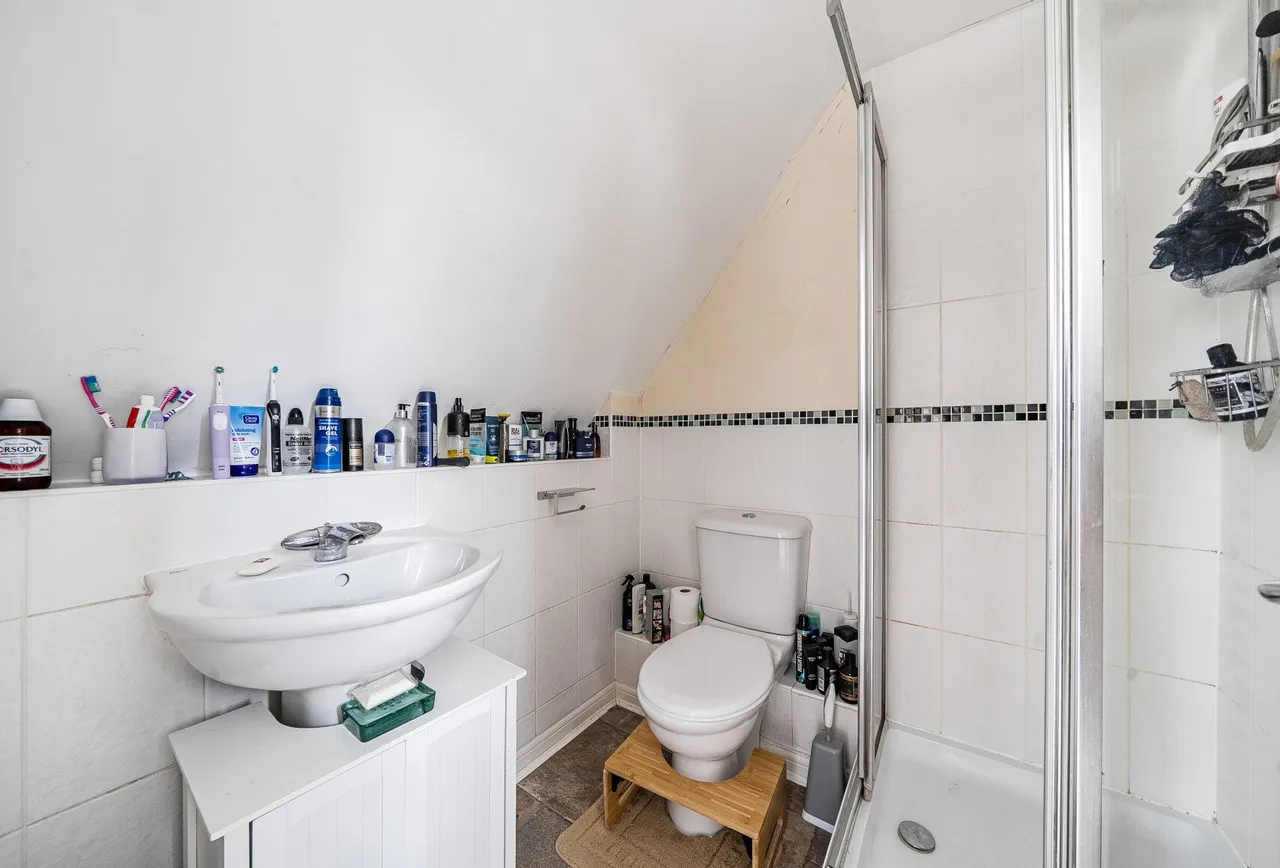 West Way, Gloucestershire, Bishops Cleeve, GL52 8SG, photo 9