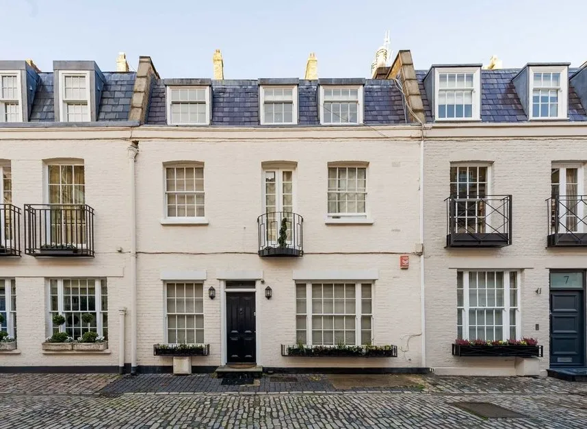 3 bed house to rent — Eaton Mews North, Belgravia, SW1X