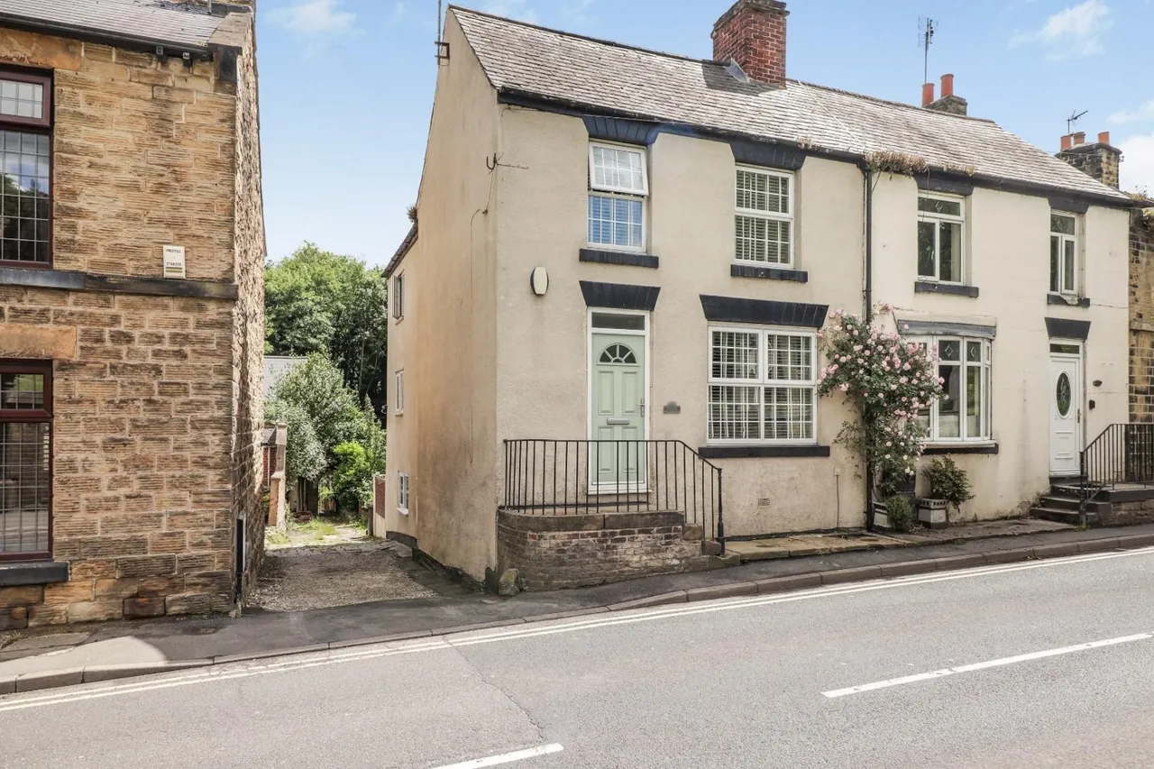 3 bed house for sale, Church Street, Ecclesfield, S35