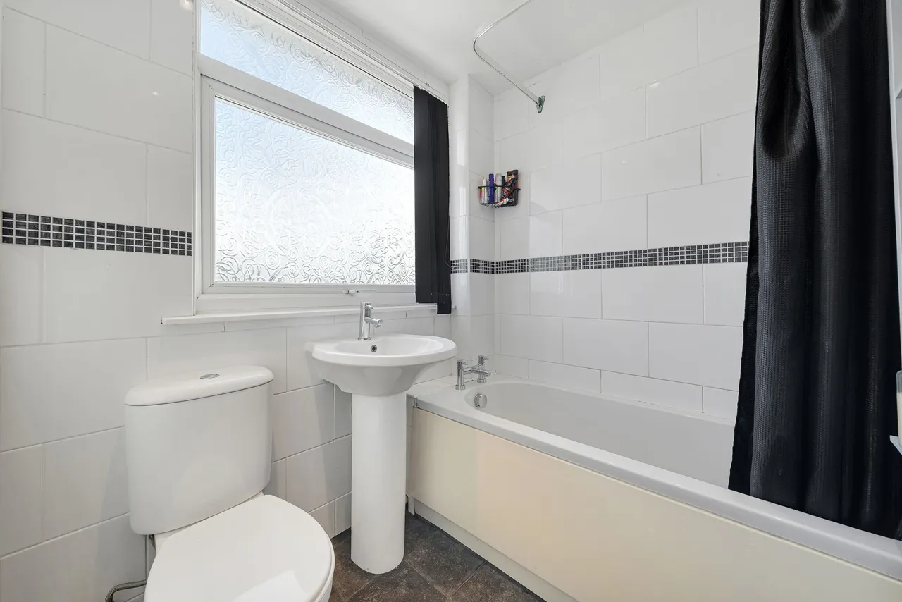 Netherfield, Widnes, Widnes, WA8 8BZ, photo 12