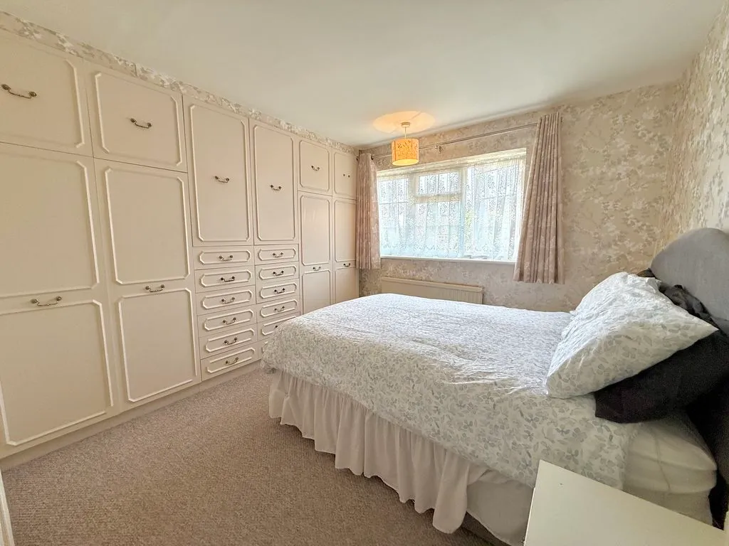 Amhurst Road, Luton LU4 0QT, photo 4