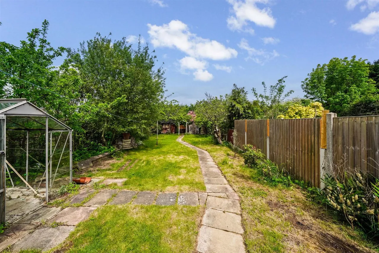 Silverthorn Gardens, North Chingford, E4 8BP, photo 37