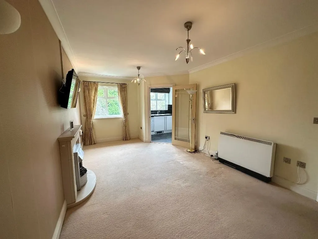 Wren Court, Warlingham, photo 4