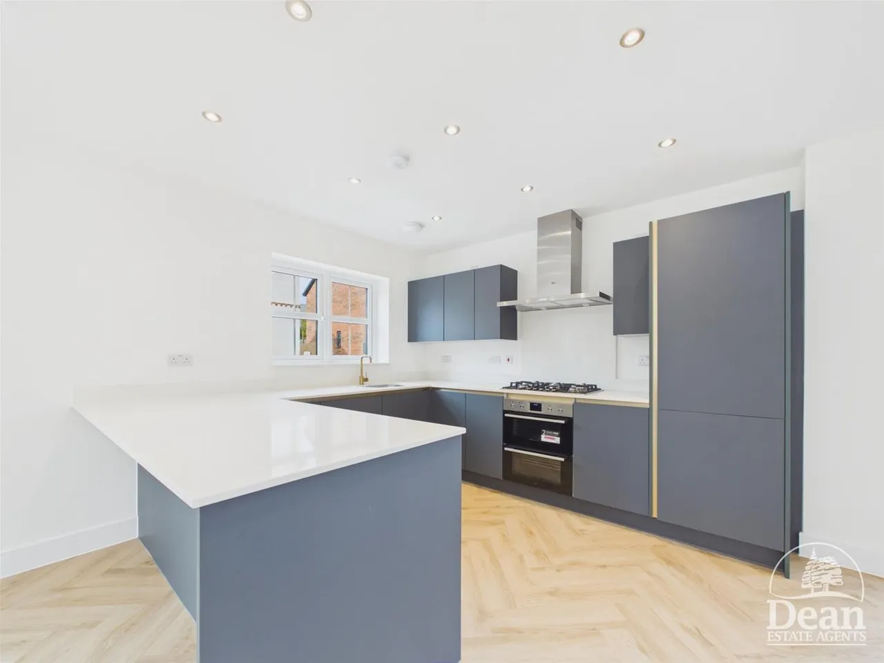 Goldfinch Way, Lydney, photo 5