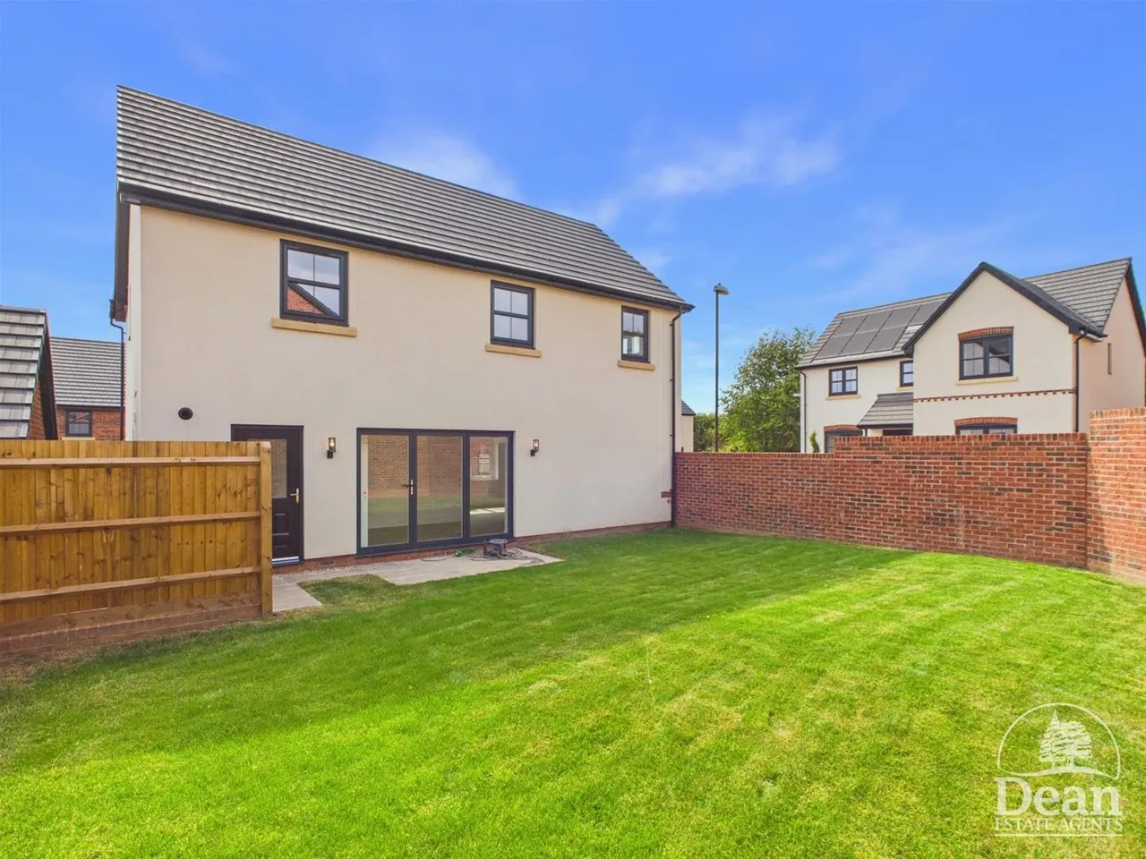 Goldfinch Way, Lydney, photo 21
