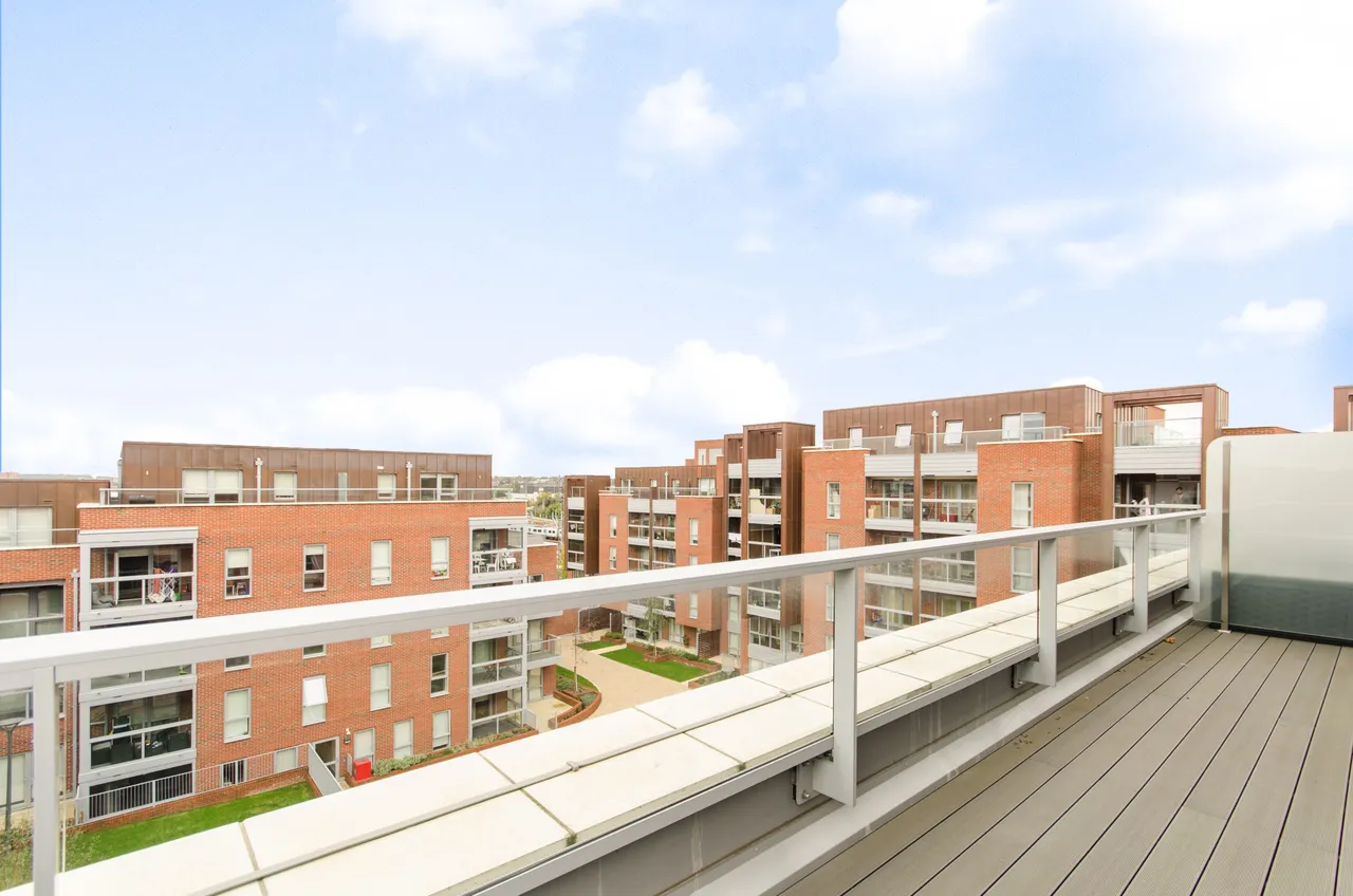 Flat 24, Burnell Building, 1 Wilkinson Close, London, photo 4