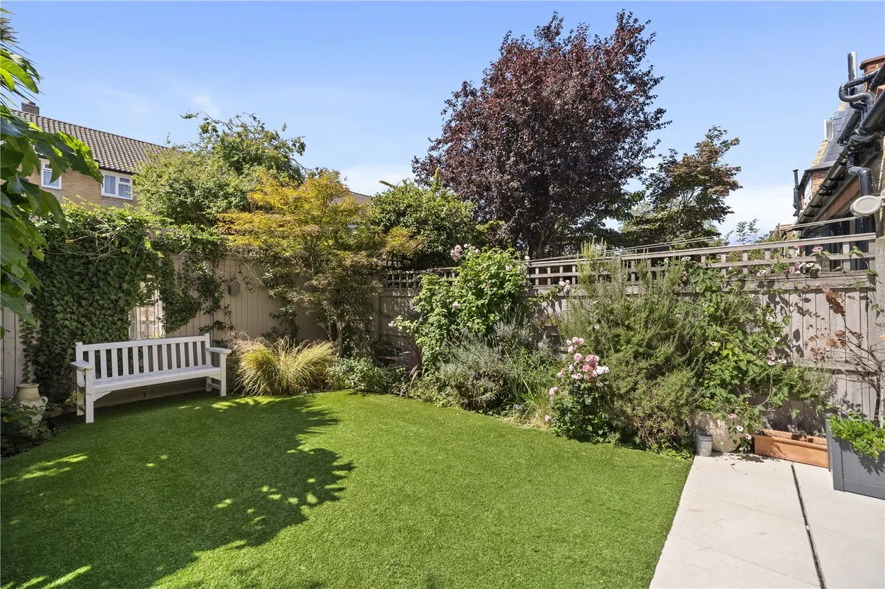 Topsham Road, London, SW17, photo 6