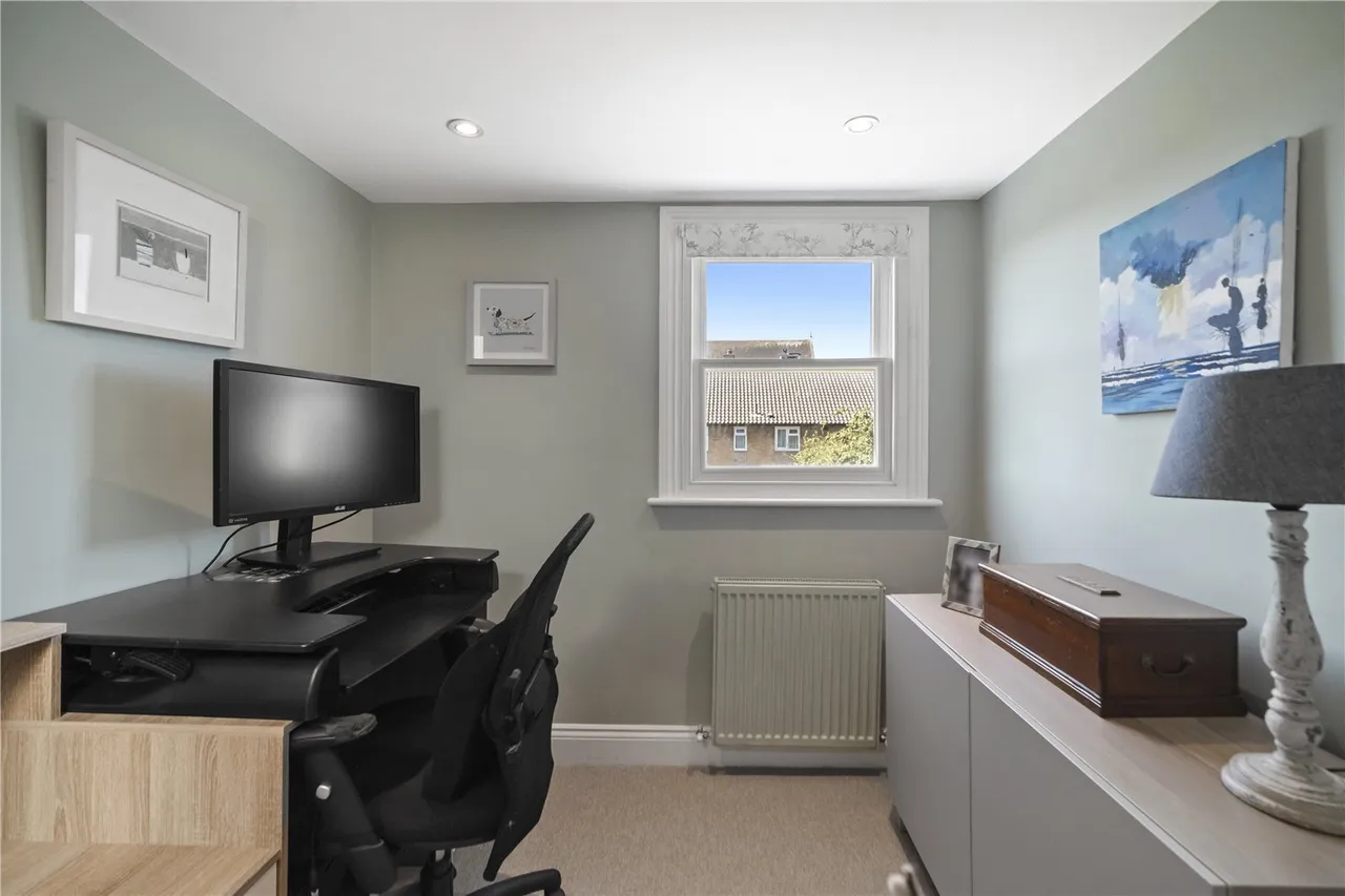 Topsham Road, London, SW17, photo 13