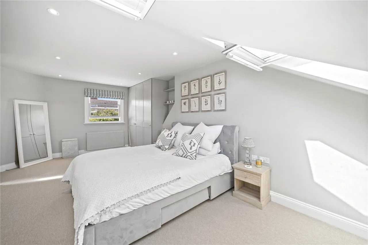 Topsham Road, London, SW17, photo 8