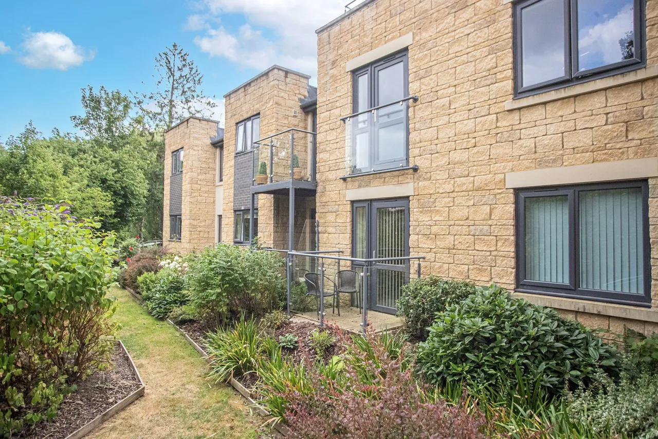 1 bed retirement for sale, Gloucester Road, Malmesbury