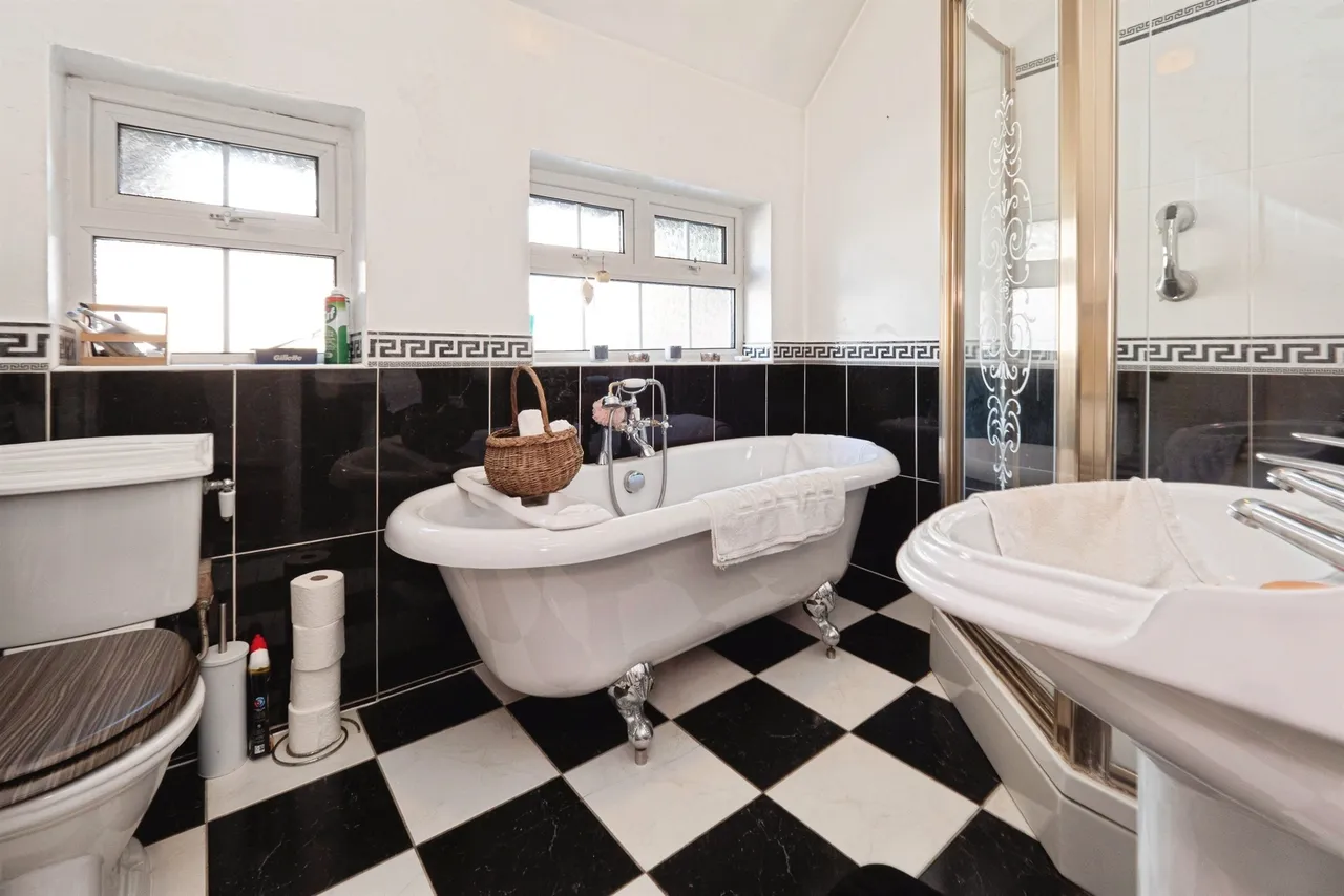 Seaton Road, Hornsea, HU18, photo 14
