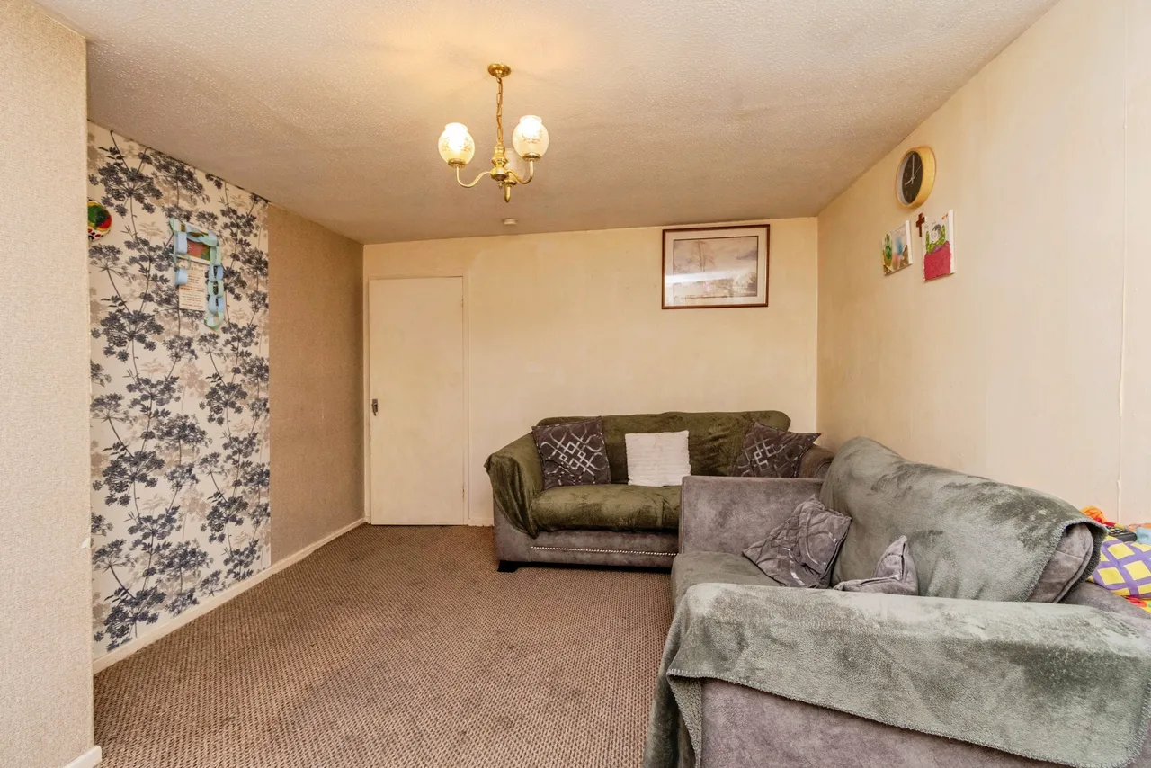 Lennox Gardens, Wolverhampton, WV3, photo 6