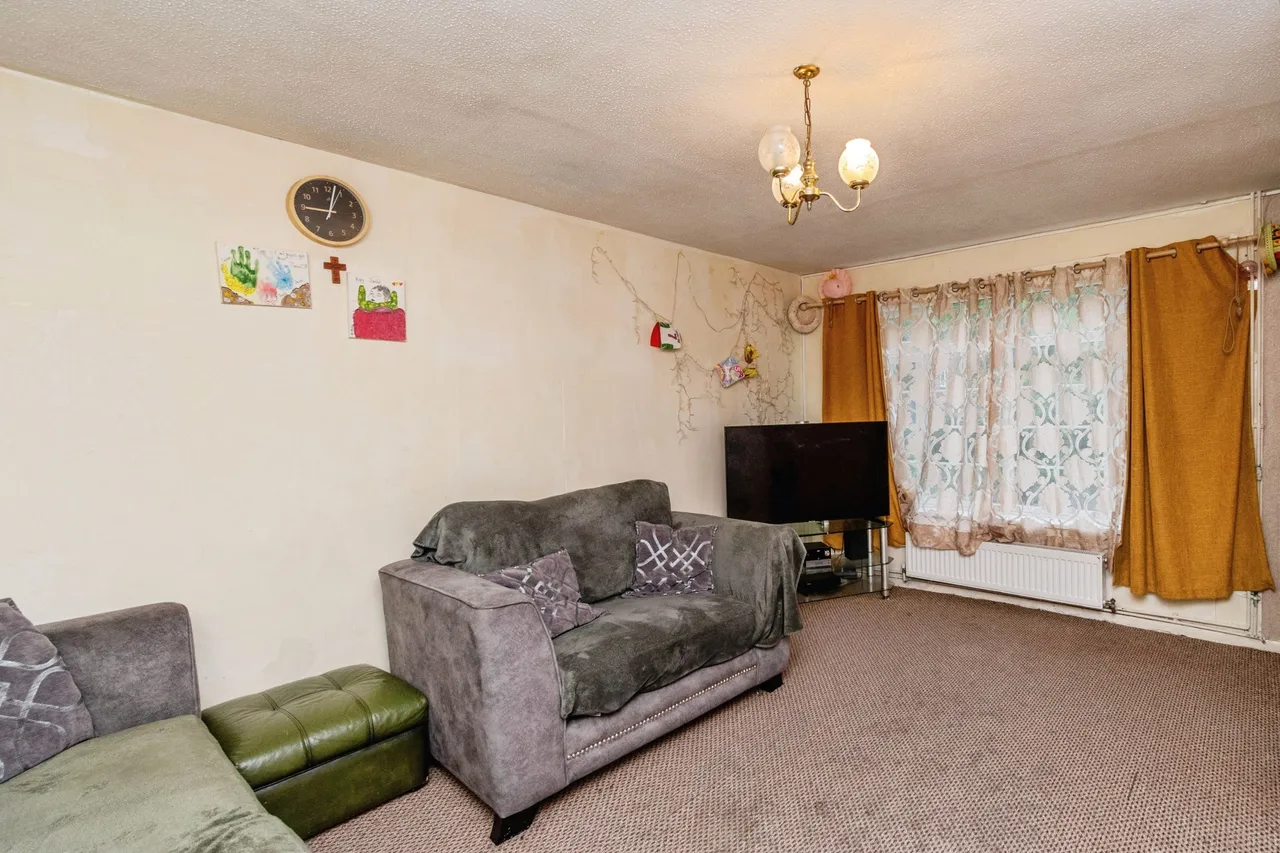 Lennox Gardens, Wolverhampton, WV3, photo 7