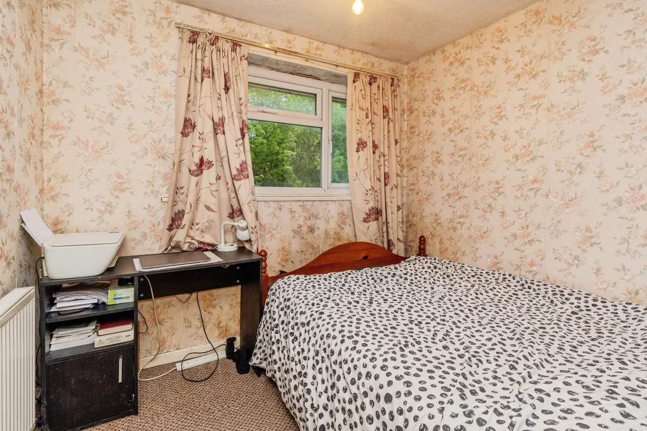 Lennox Gardens, Wolverhampton, WV3, photo 11