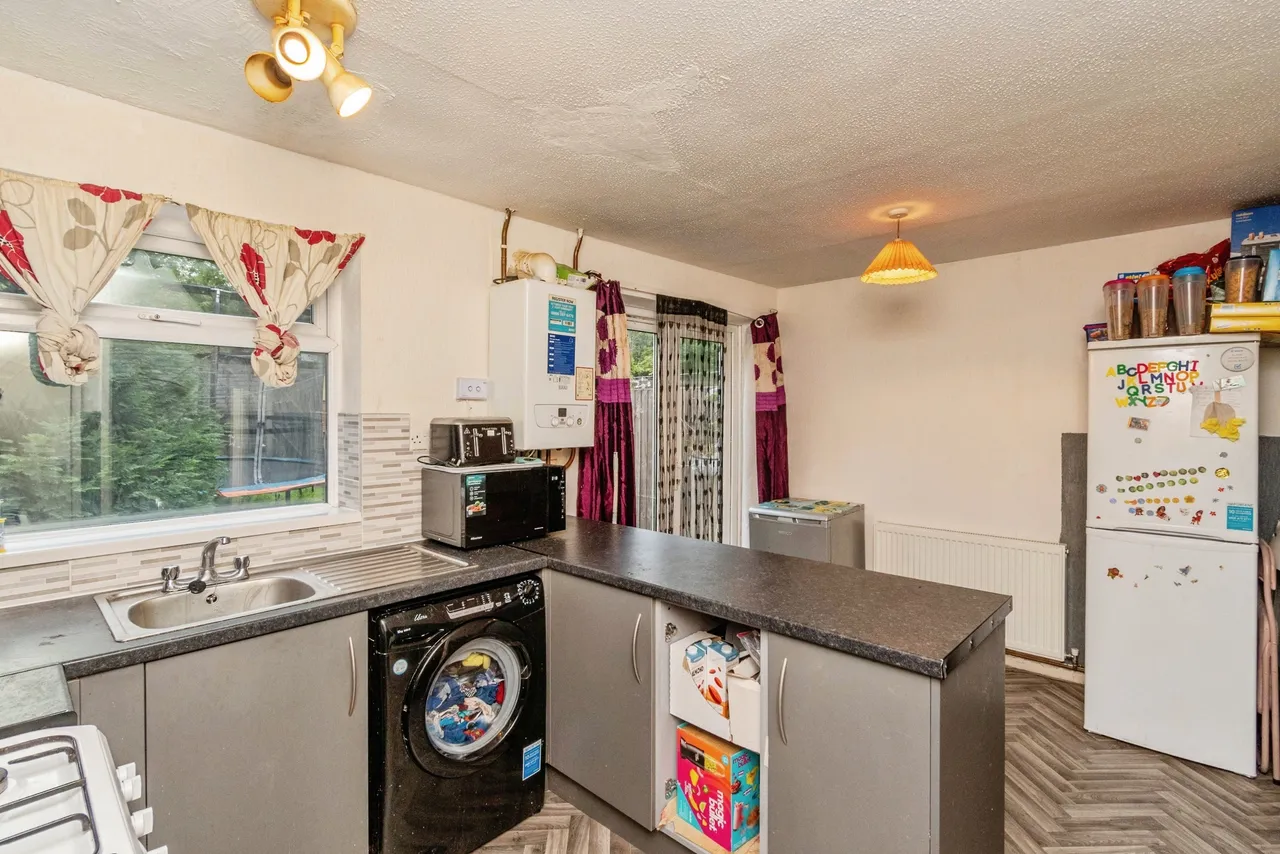 Lennox Gardens, Wolverhampton, WV3, photo 10