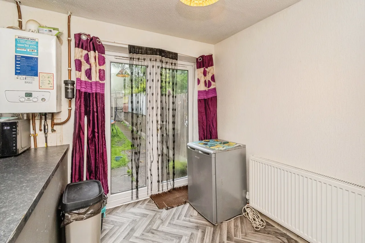 Lennox Gardens, Wolverhampton, WV3, photo 12